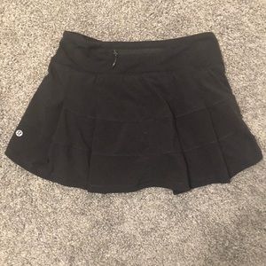 Lululemon tennis skirt, size 4